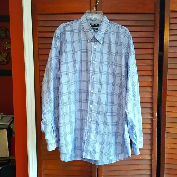 Kirkland Signature | Shirts | Mens Kirkland Signature Traditional Fit Long  Sleeve Button Up Shirt With Pocket | Poshmark